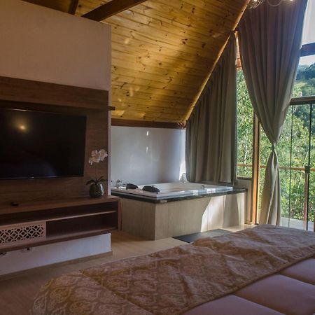 Pousada Casa Da Colina Santo Antônio do Pinhal Quarto foto